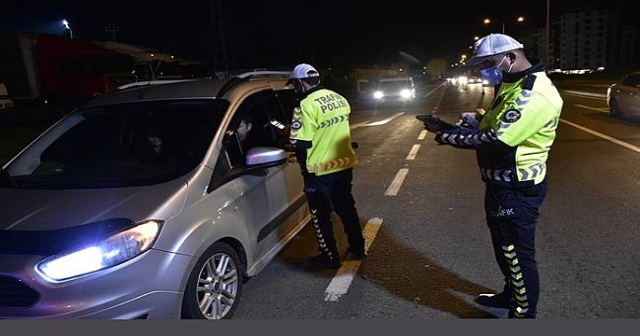 EN ÇOK TRAFİK CEZASI ARAÇ PLAKALARINA KESİLDİ
