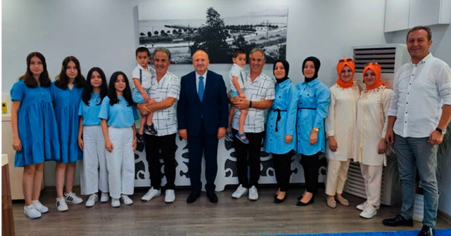 “FARKIMIZI BIR KEZ DAHA ORTAYA KOYDUK”