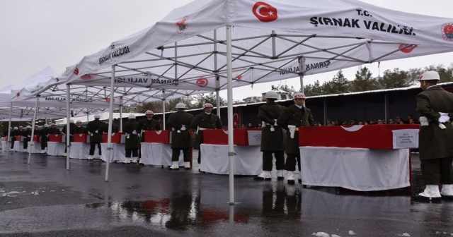 9 ŞEHİT'E TÖREN DÜZENLENDİ!