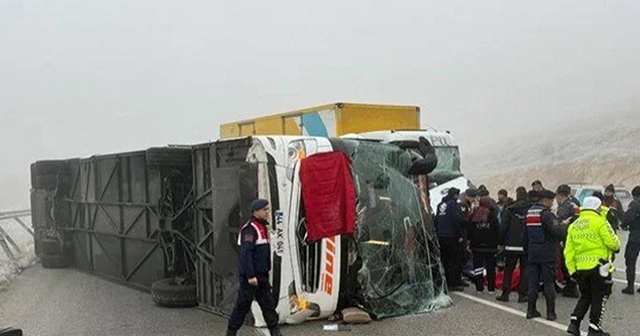 Akçadağ'da Trafik Kazası: 4 Ölü, 36 Yaralı!