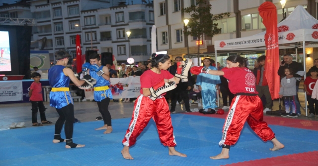 AMATÖR SPOR HAFTASI, DOLU DOLU GEÇTi