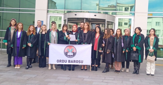‘ANAYASAL HAKLARIMIZ’DAN VAZGEÇMİYORUZ