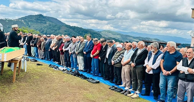 BAŞKAN KAYA, İLÇE SAKİNLERİNİ ACILI GÜNÜNDE YANLIZ BIRAKMADI