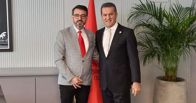 BAŞKANLIK GÖREVİNDEN İSTİFA ETTİ