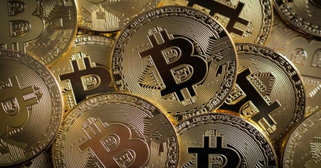 Bitcoin 56 Bin Dolar Seviyesine Çıktı