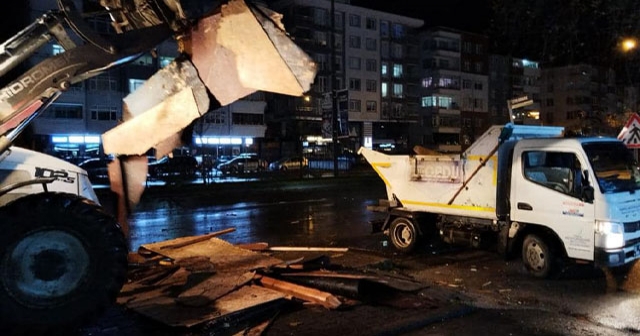 BÜYÜKŞEHİR GECE BOYU TEYAKKUZDAYDI