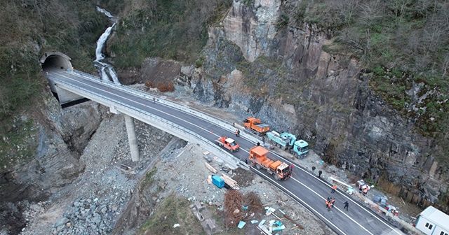 Çağlayan köprüsü trafiğe açıldı