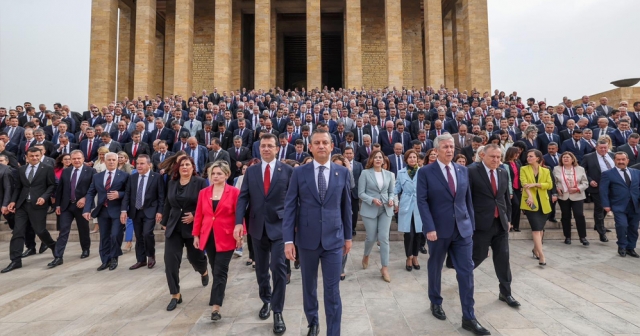 CHP heyetinden Anıtkabir'e ziyaret