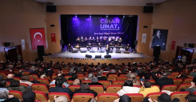 CİHAN UNAT'TAN MEST EDEN KONSER