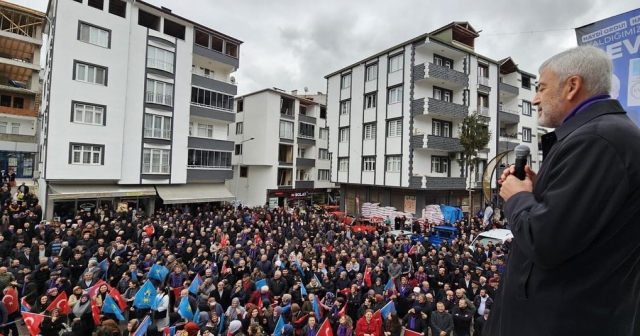 ENVER YILMAZ SEVGİSİ MEYDANLARA SIĞMIYOR