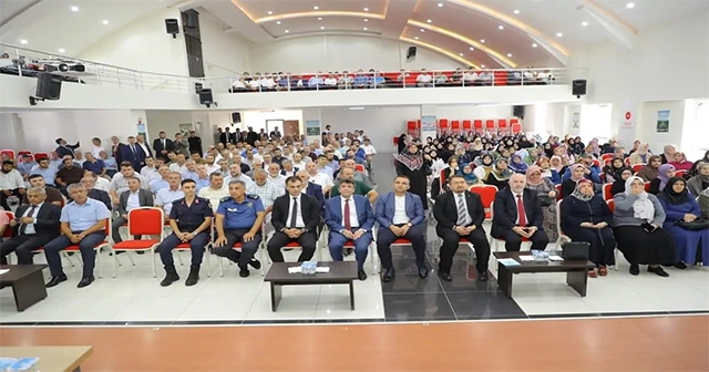 FATSA' DA DİN GÖREVLİLERİ HAFTASI SEBEBİYLE KONFERANS DÜZENLENDİ
