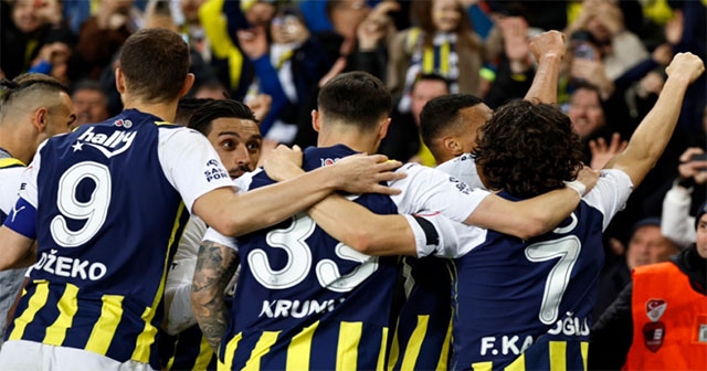 Fenerbahçe çeyrek final için sahaya çıkıyor