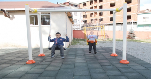 GEYİKÇELİ MAHALLESİ EN PARLAK DÖNEMİNİ YAŞIYOR