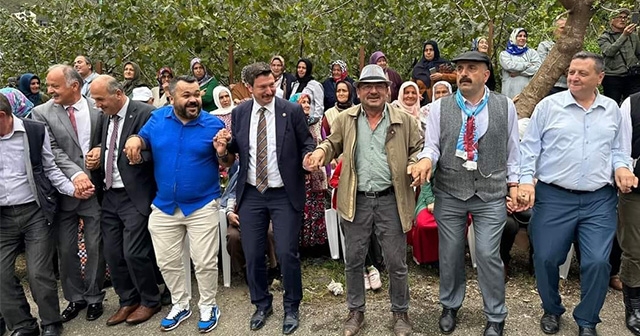 GİRESUN MİLLETVEKİLİ FESTİVALDE EĞLENDİ