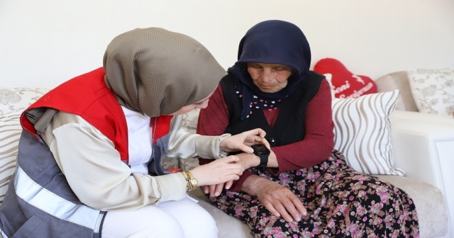 GÜLBEYAZ KESKİN AKILLI SAAT İLE GÜVENDE