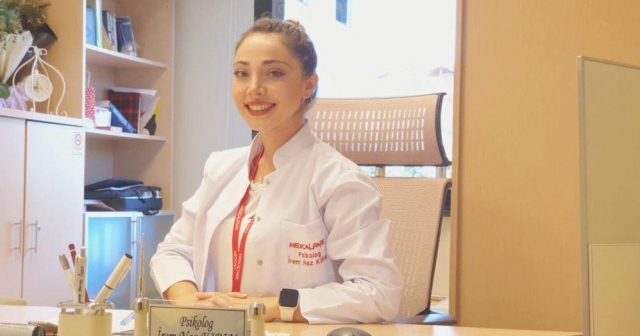İNTERNET BAĞIMLISI ÇOCUKLAR İÇİN UZMANINDAN TAVSİYELER!