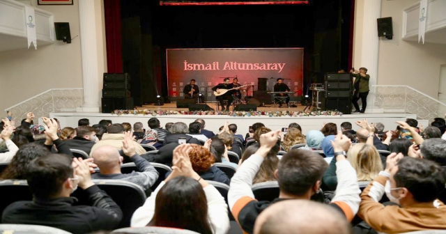 İSMAİL ALTUNSARAY’DAN MEST EDEN KONSER