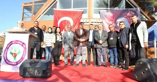 İzmir'de Ordulular Kültürümüzü Tanıttı