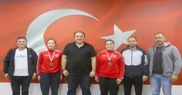 JUDO EKiBiNDEN GENÇ’E ZiYARET