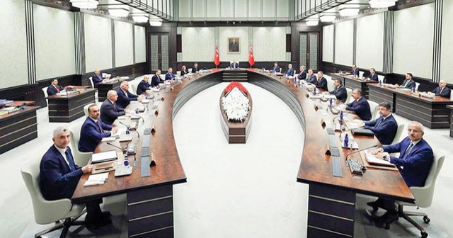 KABİNE'DE GÜNDEM EMEKLİ AYLIKLARI