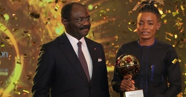 Kamerun Altın Top ödülü Türkiye'ye geldi