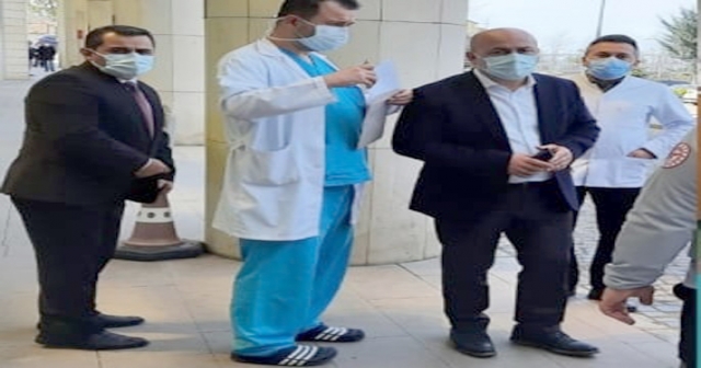KASAPOĞLU’DAN, ŞİDDETE UĞRAYAN DOKTORA ZİYARET