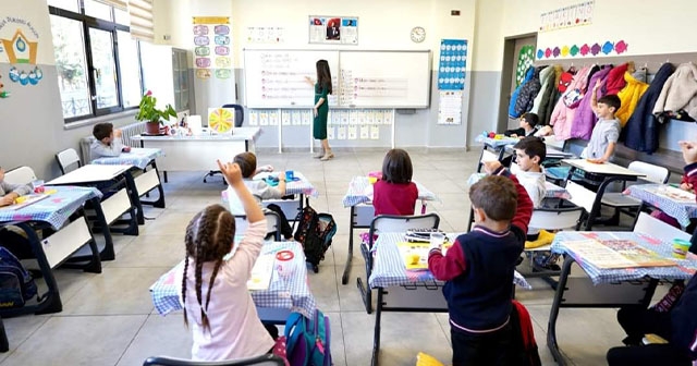 MEB'DEN SÖZLEŞMELİ ÖĞRETMEN VE EŞLERİNE MÜJDE