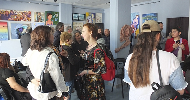 “MOR ART GALERİ” SERGİSİ SANATSEVERLERLE BULUŞTU