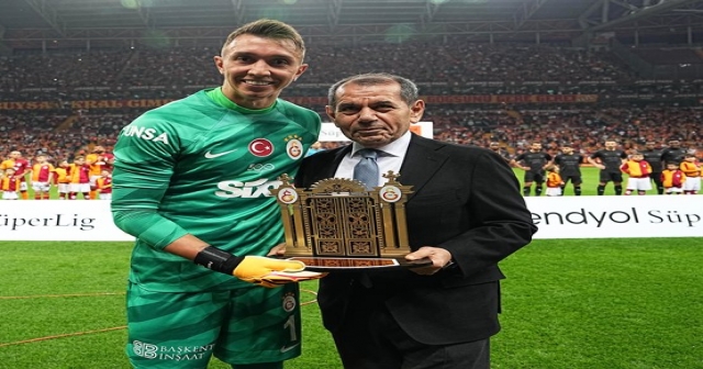 Muslera Galatasaray’da 500. resmi maçına çıktı