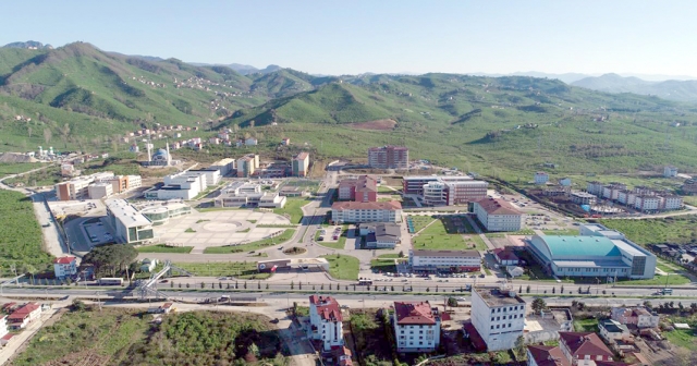 ODÜ SOSYAL BİLİMLER ENSTİTÜSÜ’NE YOĞUN BAŞVURU