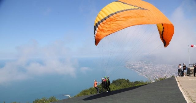 ORDU’DA YAMAÇ PARAŞÜTÜNE OLAN İLGİ ARTIYOR