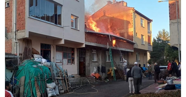 ORDU'DA SABAH SAATLERİNDE YANGIN VAKASI