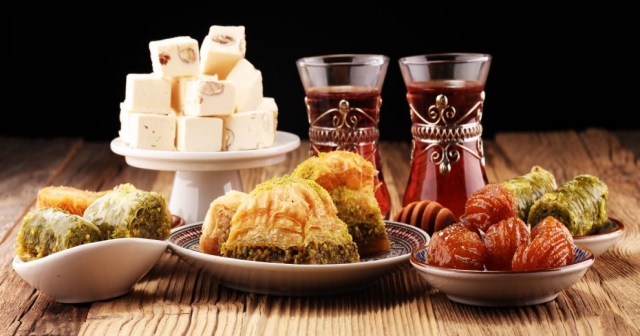 RAMAZAN BAYRAMI’NDA ÖLÇÜYÜ KAÇIRIP SORUN YAŞAMAMAK İÇİN BUNLARA DİKKAT!