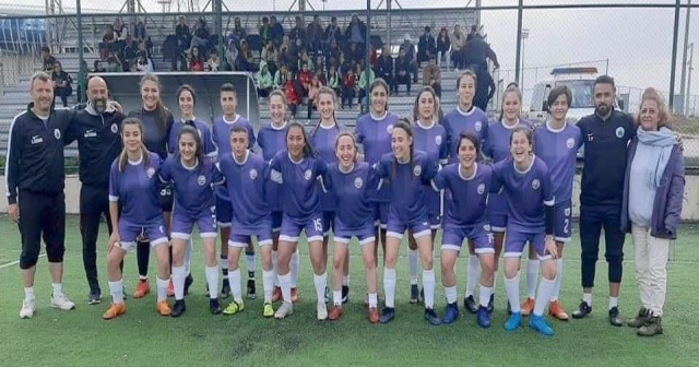 RUSUMAT 4 KADIN FUTBOL TAKIMI 2. LİG'DE