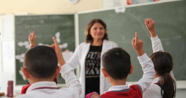 “SORUNLARI BEYAZ ÖNLÜK İLE ÖRTEMEZSİNİZ”