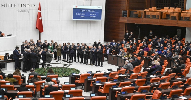 TBMM'de Çalışma Hayatına Dair Yapılan Düzenlemeler Kabul Edildi