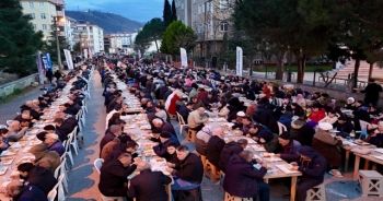 GÖNÜL SOFRALARI’NA YOĞUN İLGİ DEVAM EDİYOR