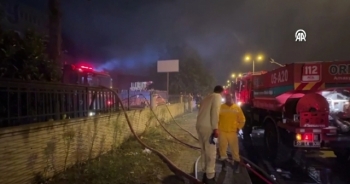 Samsun'daki Fabrika Yangını Söndürüldü