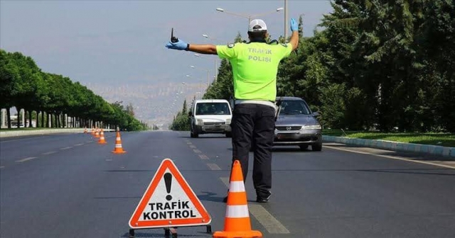 Trafik Denetimlerinde Çakar Lamba Kullanımına Sıkı Takip