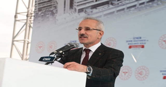 Uraloğlu: İzmir’i hızlı trenle tanıştıracağız!