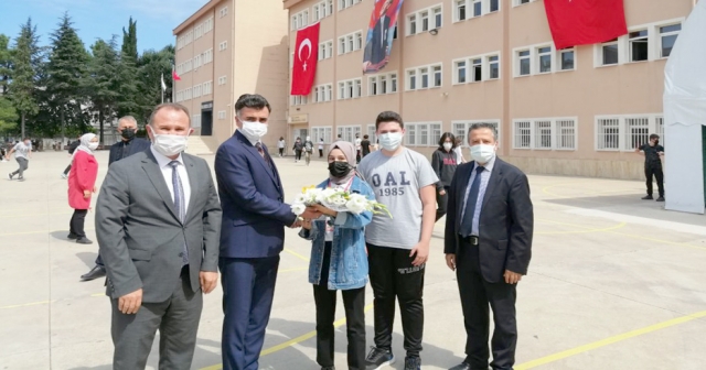 VARGELOĞLU, EĞİTİM ALANLARINDAKİ SALGIN TEDBİRLERİNİ İNCELEDİ