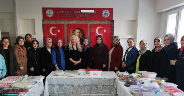 VELİLERDEN ANLAMLI KERMES