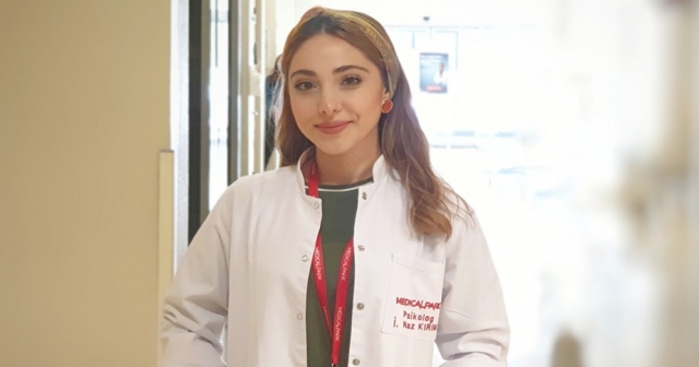‘YANLIŞ BİLGİLER CİNSEL HAYATI OLUMSUZ ETKİLİYOR’