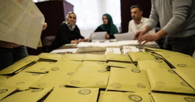 Yüksek Seçim Kurulu'ndan "iftar" kararı