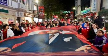 102. Yıl Cumhuriyet Yürüyüşü Yapıldı 102. Yıl Cumhuriyet Yürüyüşü Yapıldı