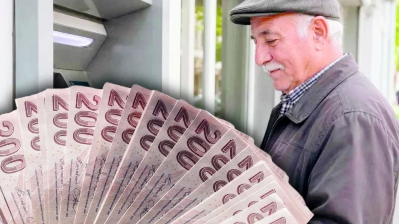 Emekli Farkları Hesaplara Yatıyor