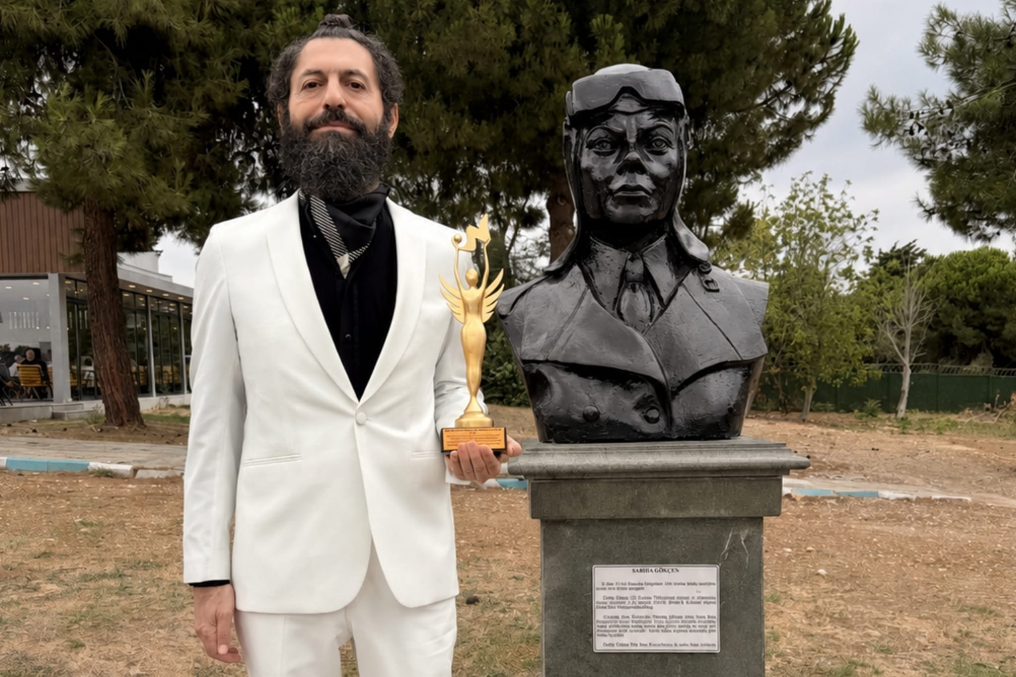 Akif Manaf Sağlık ve Barış Ödülü Sabiha Gökçen’e İthaf Edildi