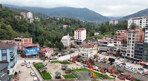 GÖLKÖY’E MODERN MEYDAN KAZANDIRILDI