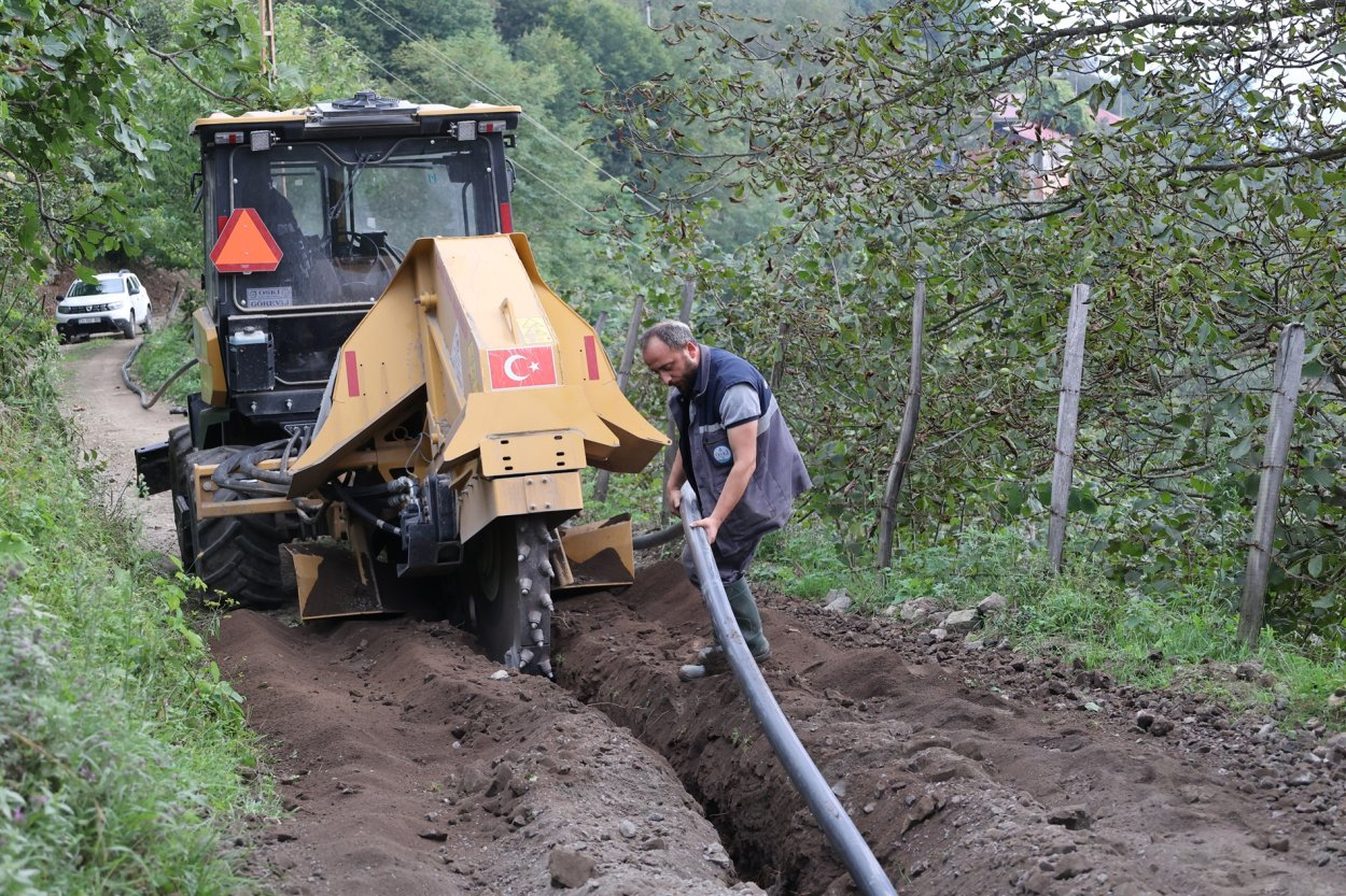 GÜVENYURT MAHALLESİ İÇME SUYUNA KAVUŞUYOR