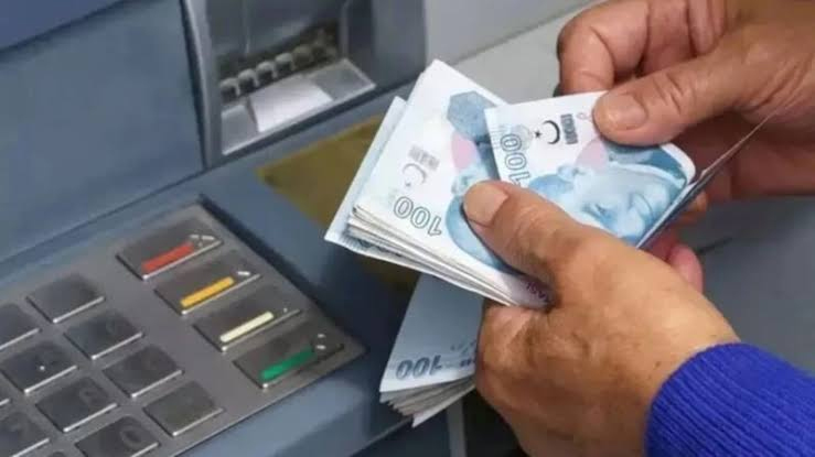 ATM’de Unutulan Para ve Kart İçin Kritik Uyarı: Hukuki Sorumluluk Doğabilir